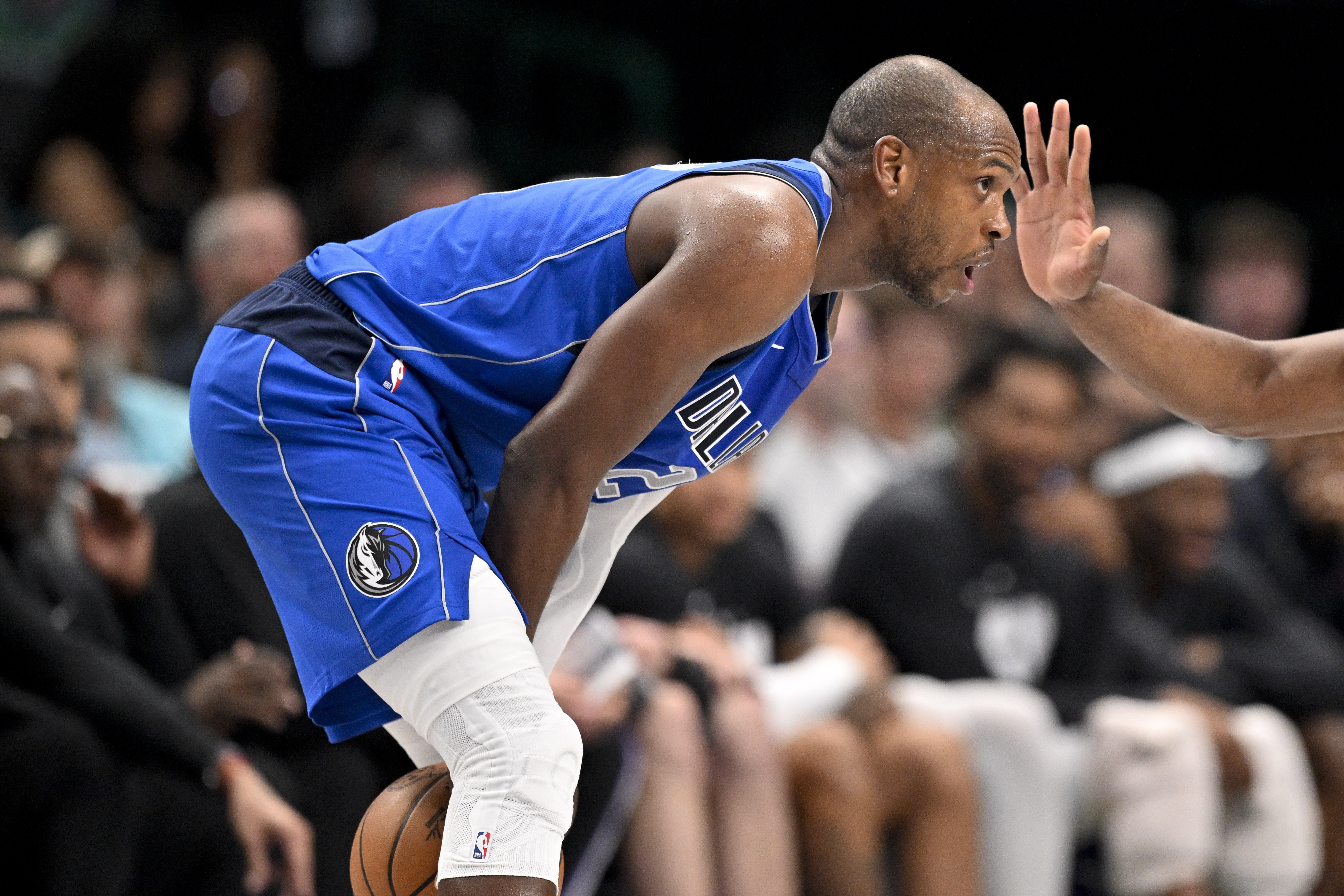 天博体育赛事-战旧主手软！米德尔顿半场8中1仅拿到3分2板1助